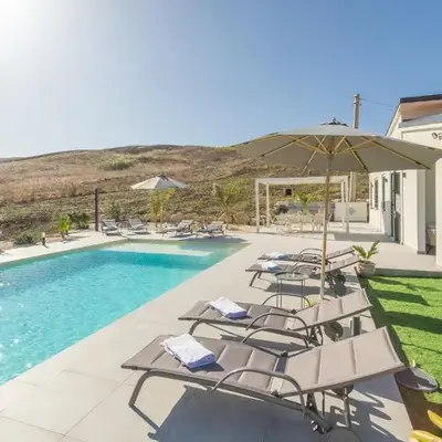 Villa Aurora