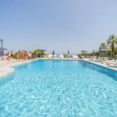 2 Bedroom Amazing Home In Trabia