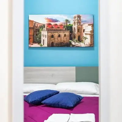 Sicily Trinacria House