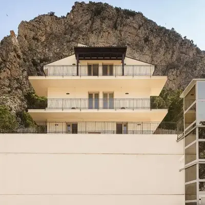 Capo Zafferano Apartments