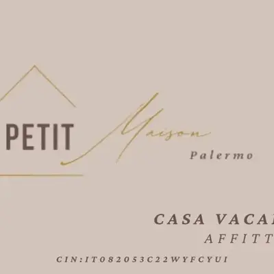 Petit Maison