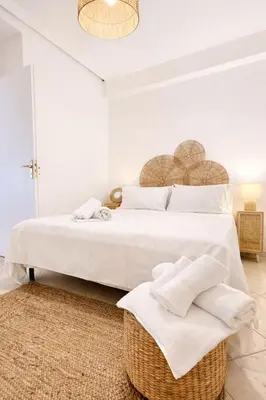 a kitchen with a sink and a mirror at Oltremare Suite N37 Benessere invernale con vista mare in Bagheria