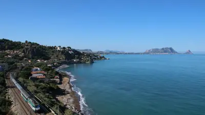 an aerial view of a beach and the ocean at Villini AltaVista in Altavilla Milicia