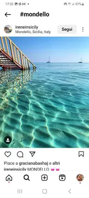 a screenshot of the ocean with a photo of the water at CasaRò (delizioso alloggio a Mondello) in Palermo