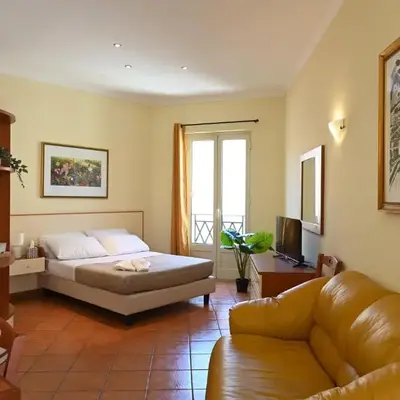 Politeama Theater Apartments