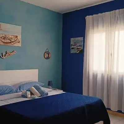 LA TERRAZZA SUL MARE camera fronte mare&vicino aereoporto SICILIAN VINTAGE STYLE SEASIDE ROOM