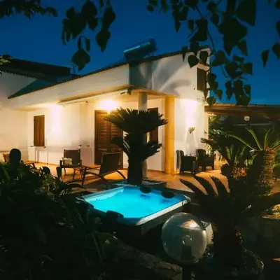 VillaThomas
