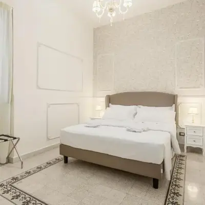 Aragona House