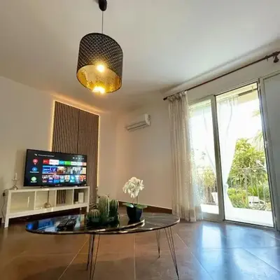 Loriano Apartment