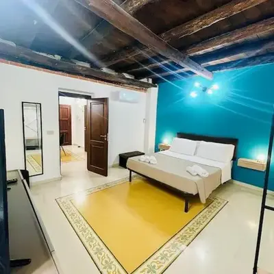 Biscottari's home