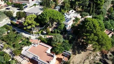 an overhead view of a house with trees at Splendida Villa immersa nella natura - Villa Salina Trabia in Trabia