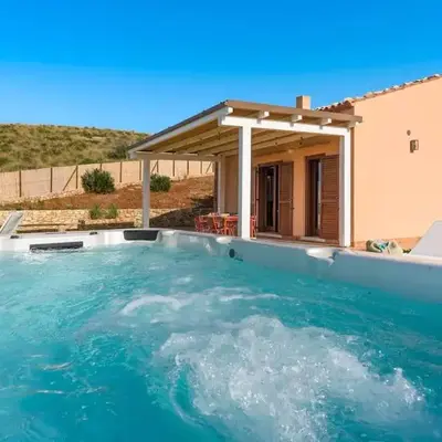 Villa Faraglioni Cala Bianca