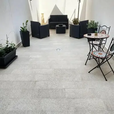 Yris House