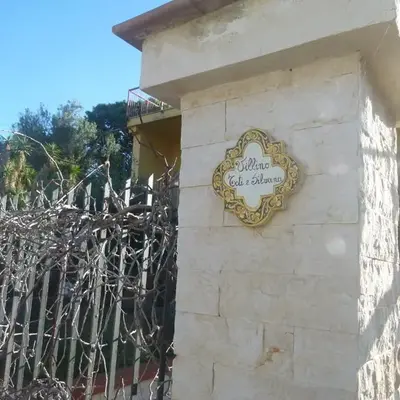 Villino Toti e Silvana - a 50 mt dal mare