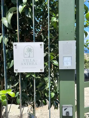 a sign that says villa antica in front of a tree at Villa Anthea - Relax vista mare tra Palermo e Cefalù in Trabia