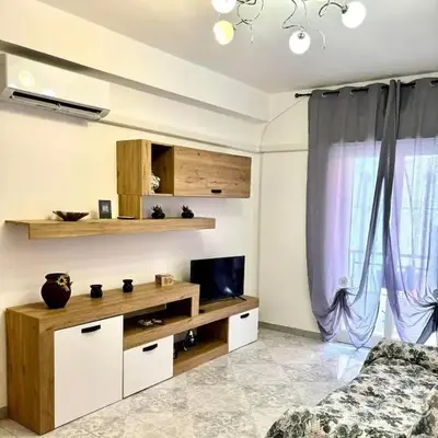 Nelly's house