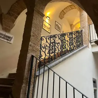 Palazzo dei Duchi D'Amico - Apartment -