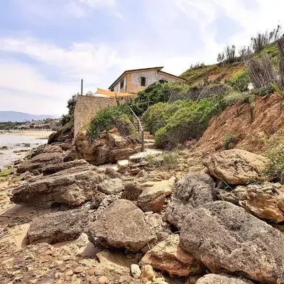Beach Front Apartment In Trappeto