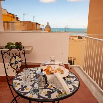 Holiday House Annunziata
