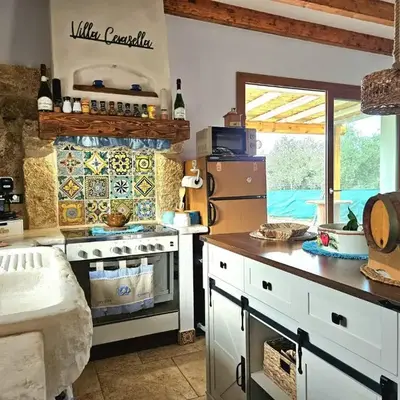 Villa Cerasella - Rustic Sicilian Retreat with Private Pool & Sunset View