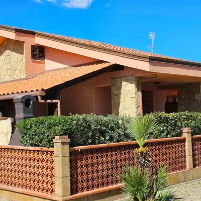 Holiday Home Ferienvilla mit Wasserblick by Interhome