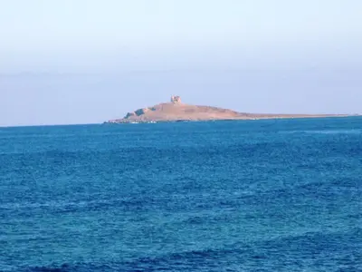 an island in the middle of the ocean at Bilocale Lungomare Carini in Carini