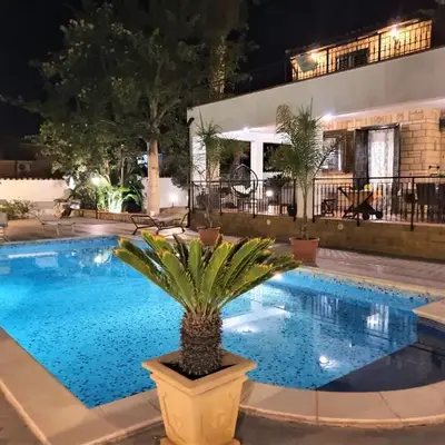 25min da Cefalù e Palermo Piscina pvt