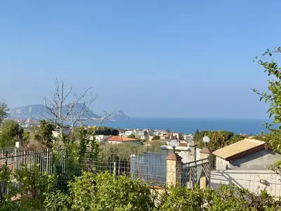 a view of the city from the hill at Villa Cocus in Altavilla Milicia