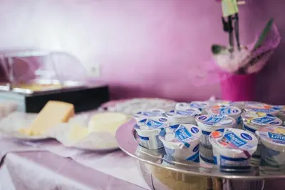 a group of containers of tooth paste on a table at Le Vele di Balestrate in Balestrate