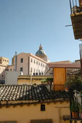 a view of the roofs of buildings at B&B Matteo Bonello - Fianco Cattedrale in Palermo