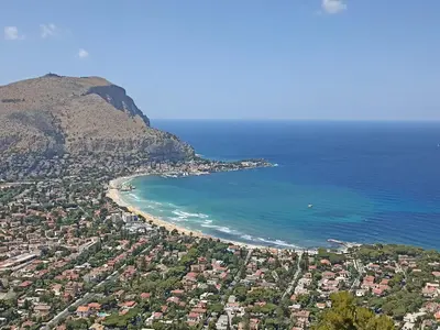 an aerial view of a beach and the ocean at casa nina in Mondello