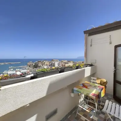 Sicilia Ovest - Sea View Balcony Cerri