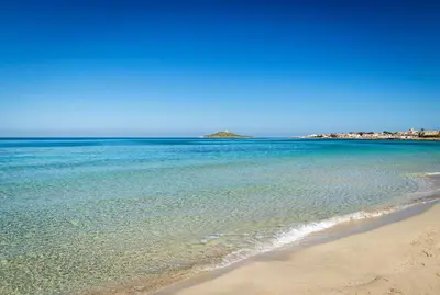 a view of the beach with the ocean at Villetta Isola in Isola delle Femmine