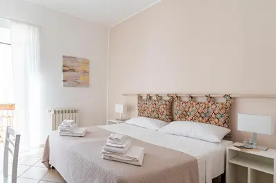 Gallery image of Punto al Capo Appartamento intero o stanze matrimoniali con bagno privato in Palermo